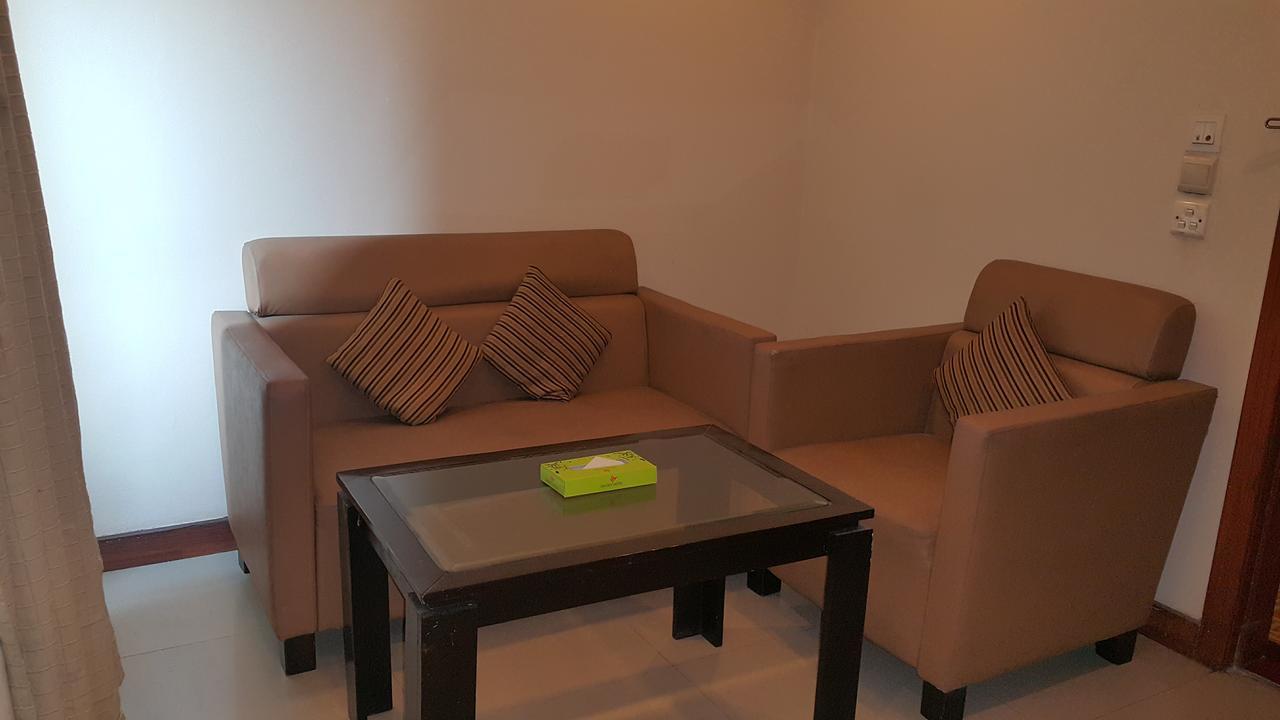 Savoey Hotel Lahore Exterior foto